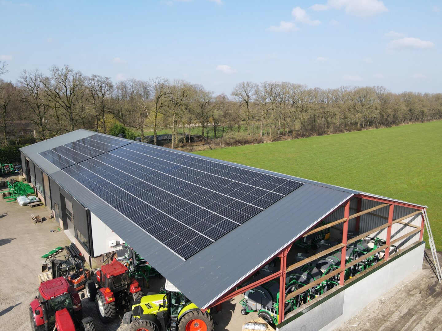 zonnepanelen-agrarisch-bedrijf