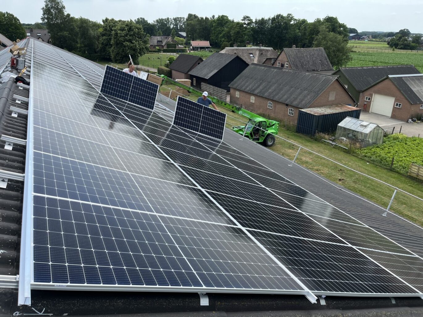 zonnepanelen-schuin-dak